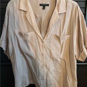 Banana Republic Women's Tan Cropped Button-Up Top